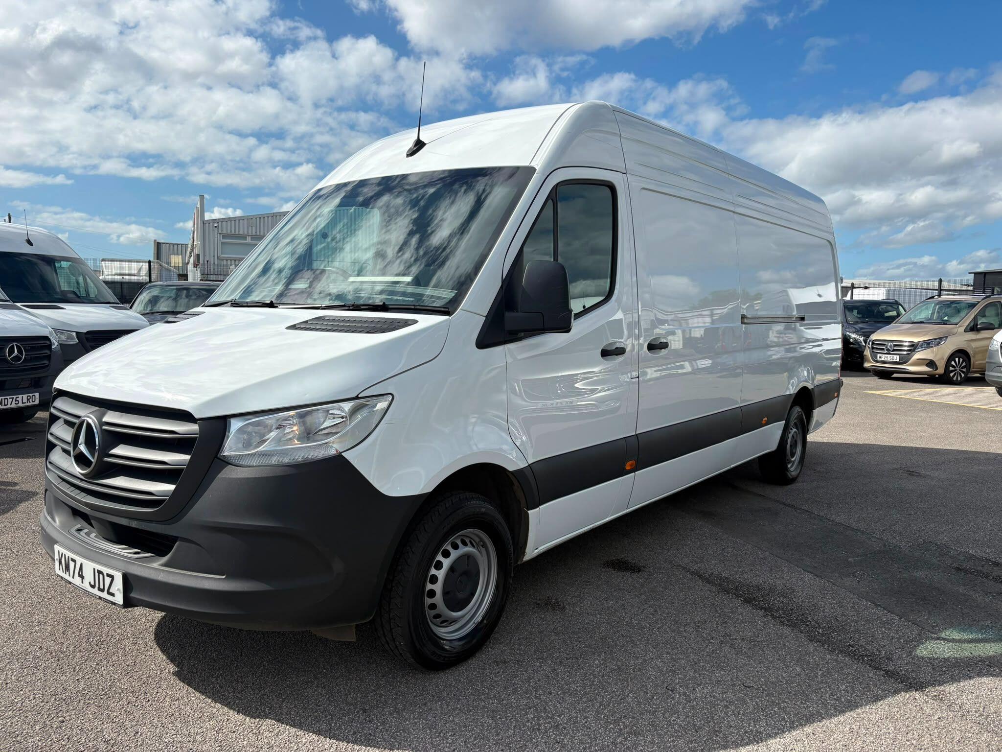 Mercedes-Benz Sprinter